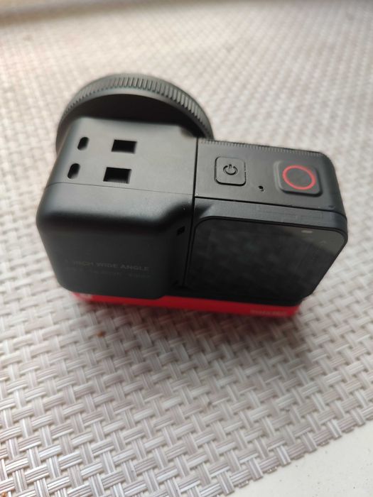 Камера insta 360 r