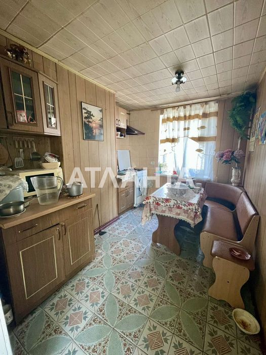 Капітальний будинок у Н. Дофінівці біля моря