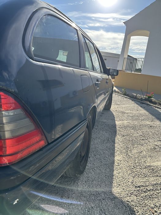 Venda de Mercedes-Benz C180