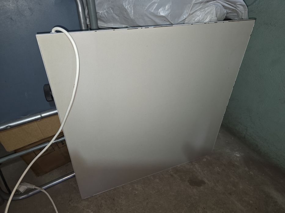 Продам керамический инфракрасный обогреватель 700 Вт