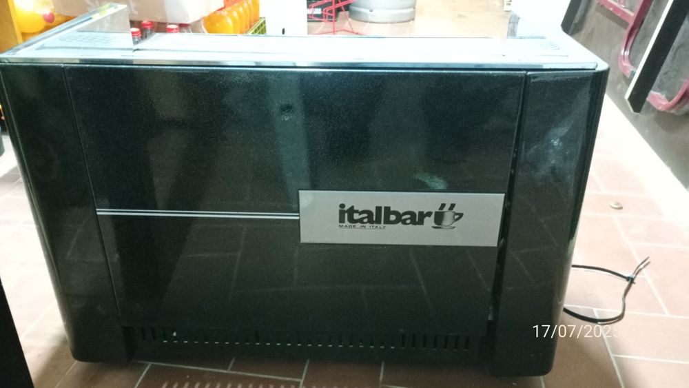 Máquina de café usada (avaria na resistência)