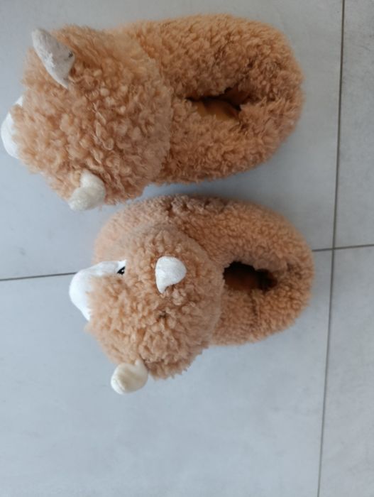 Kapcie Alpaca ciepłe miękkie pantofle Lama 38-41