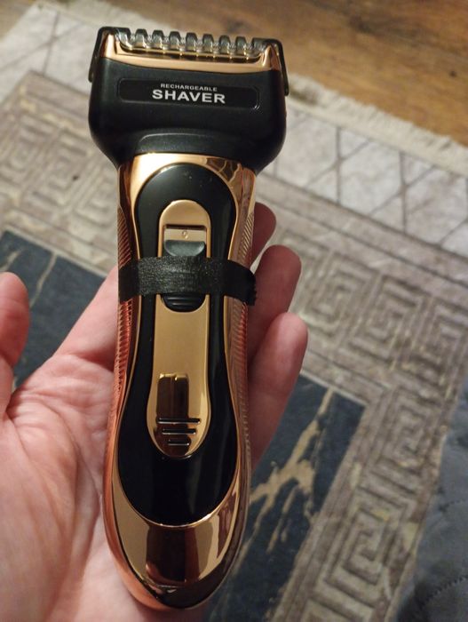 Męska golarka 3 w 1, do brody, włosów, nosa i uszu