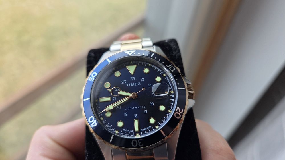 Timex Navi XL TW2U83500 - automatic