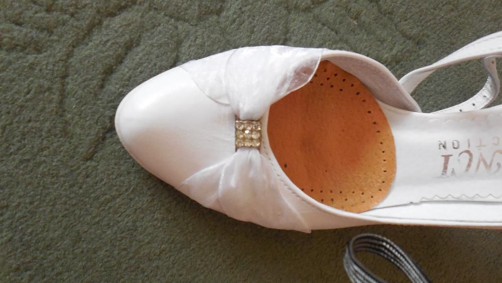 Buty ślubne, rozm. 36
