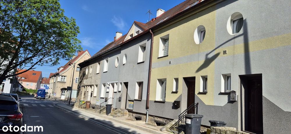 Dom w zabudowie szeregowej w centrum Nysy