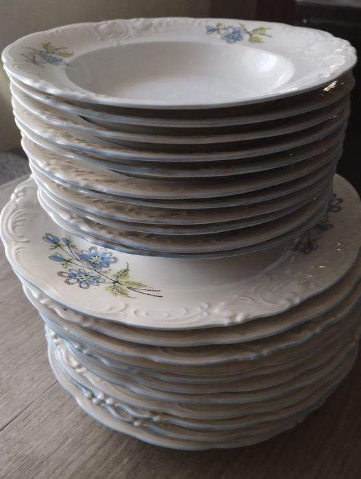 Talerze porcelana Wałbrzych
