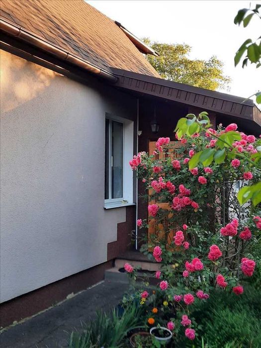 Окремий будинок в центральній частині міста!