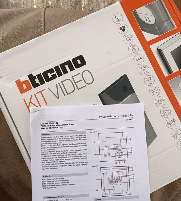 Video porteiro/campainha Bticino Kit > NOVO