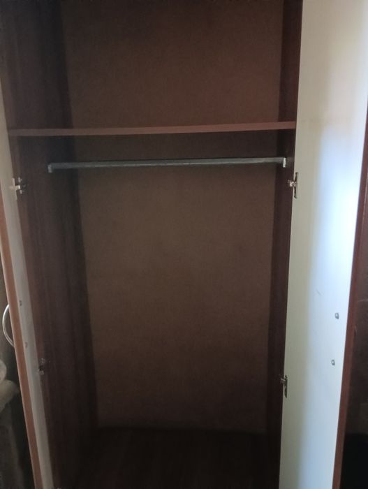 Продам шкаф для одежды