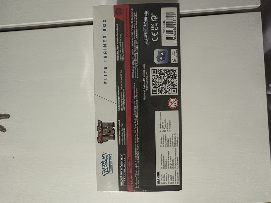 Scarlet&Violet 151 Elite Trainer Box (ETB)