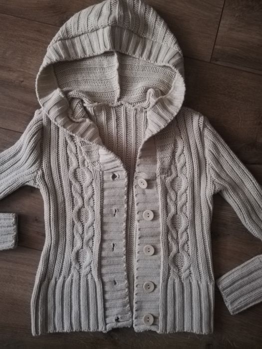 Sweter z kapturem roz M