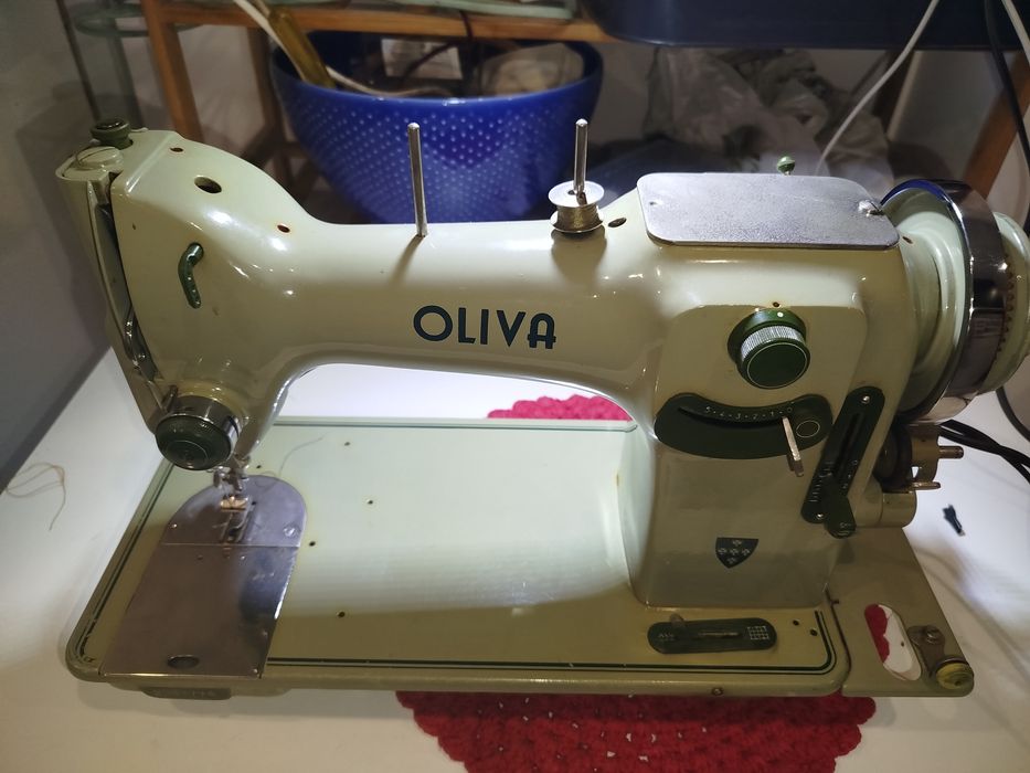 Máquina de costura oliva cl50