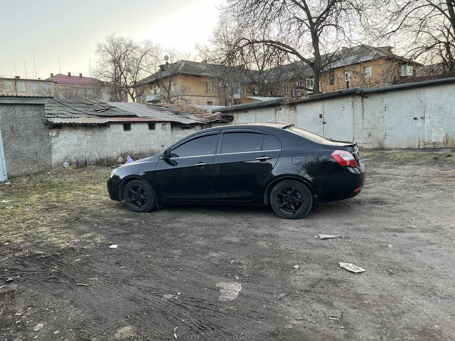 Gelly Emgrand  ЕC7 1.8 газ/бензин