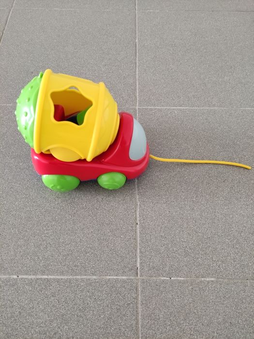 Chicco Carrinho de puxar e Formas