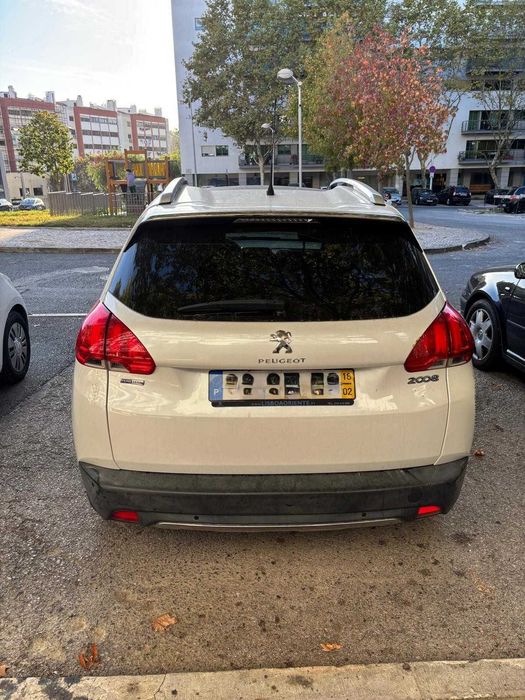 Peugeot 2008 1.2 110cv Allure 2016