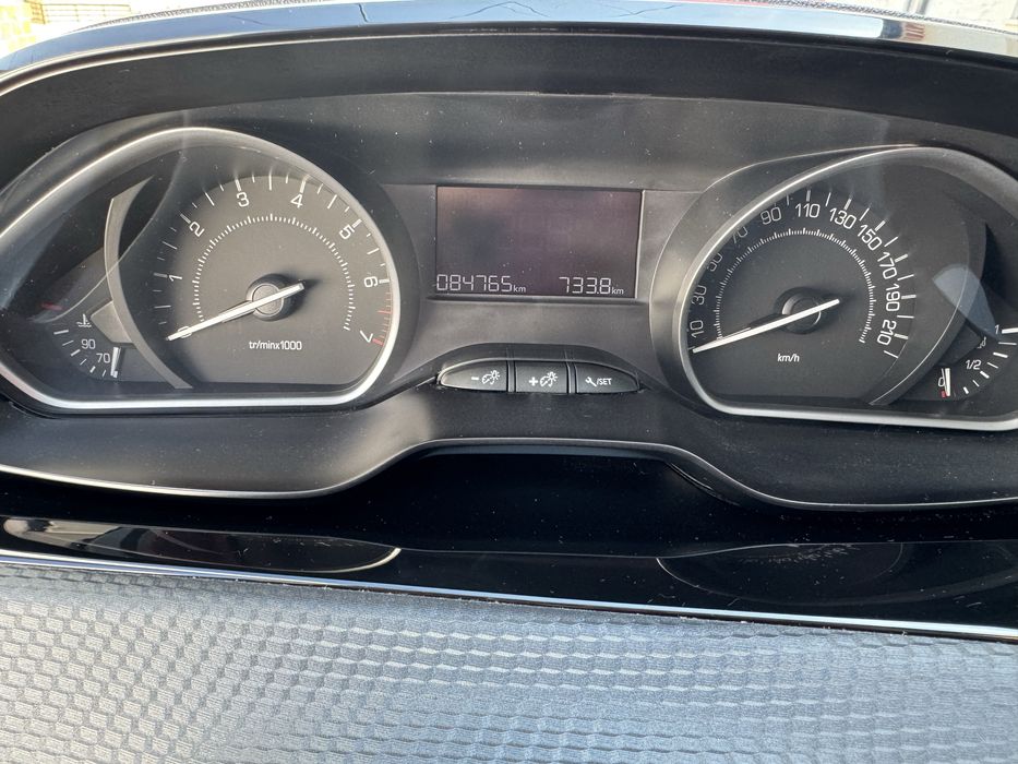 Peugeot 208 1.2 PureTech Style 2017