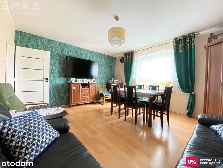 Dom z dużą działką. Piękna wieś, pola, lasy.