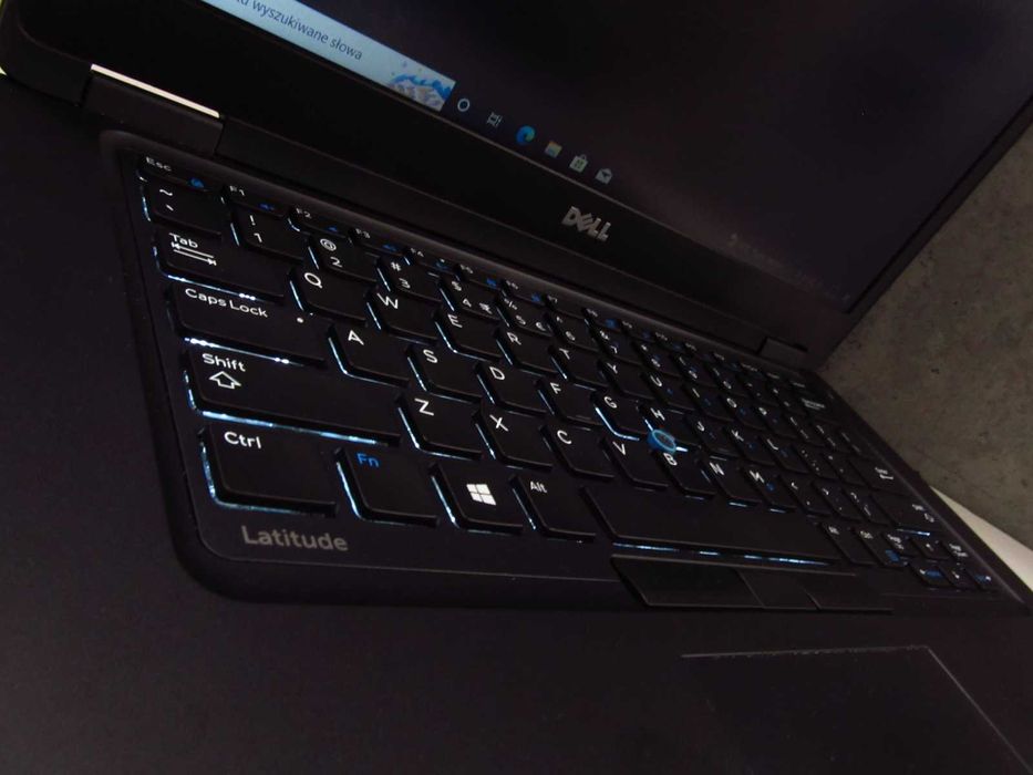 MOCNY Dell Latitude E5480 i5 6300U 8GB Dysk SSD 256GB Laptop do Pracy