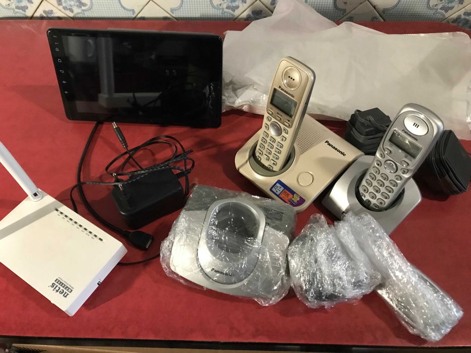 Телефони стаціонарні , офісні , Panasonic, радіотелефони