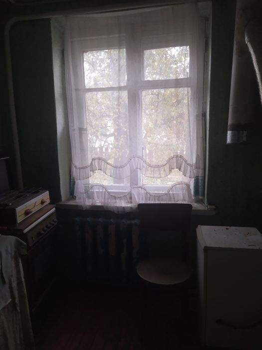 Продам пів будинку