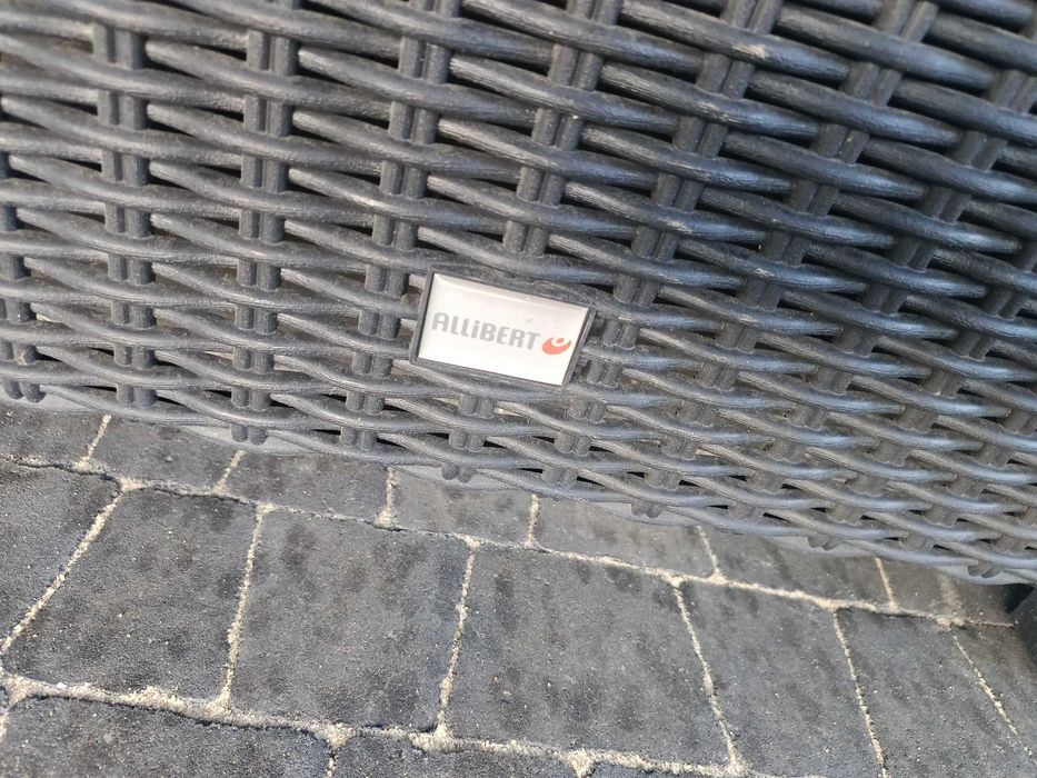 meble ogrodowe stoł fotele kanapa skrzynia