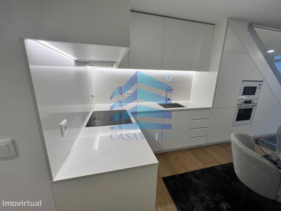 Apartamento T2 Duplex, centro de Aveiro