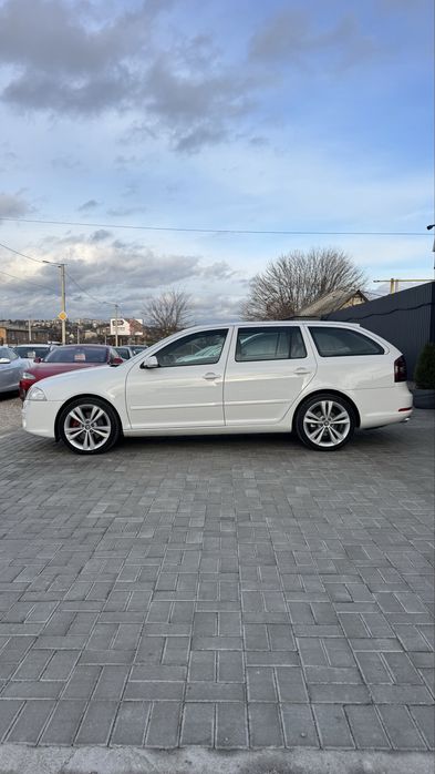 Ексклюзивна Scoda Octavia Шкода Октавіа RS 2007 р 2,0 дизель 6МКПП