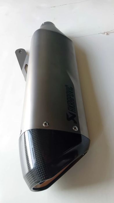 BMW S1000R BMW S 1000RR  BMW M1000R TŁumik Akrapovic