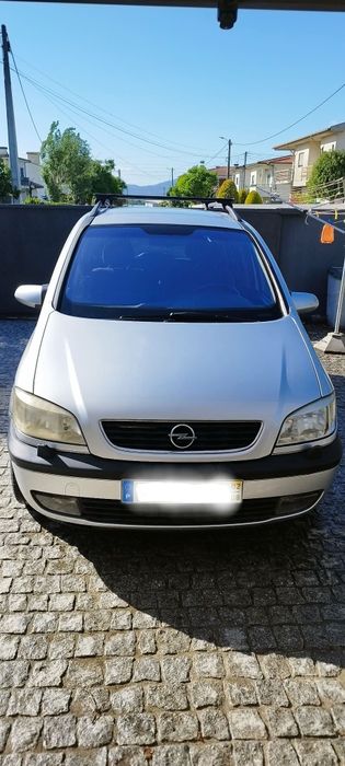 Opel Zafira 2.2 DTI Elegance