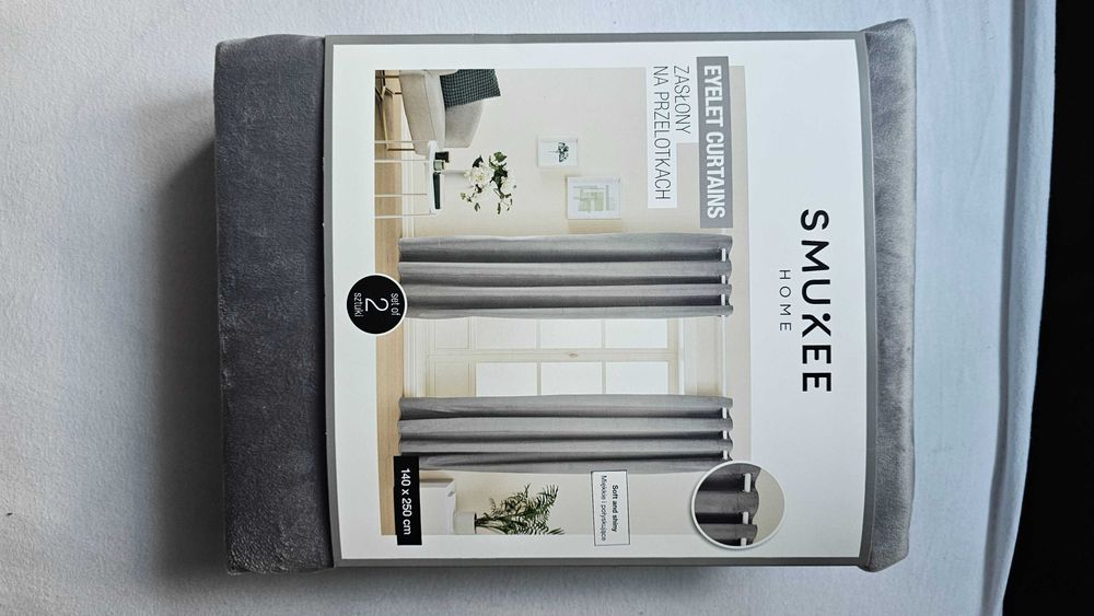 Zasłony smukee 2szt na przelotkach