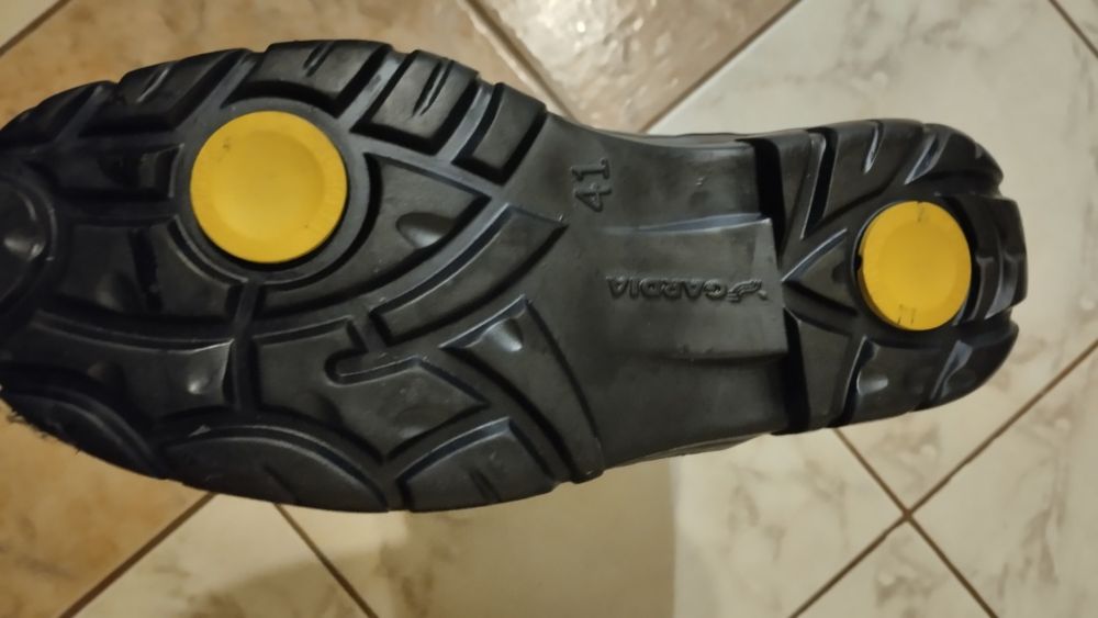 Skórofilce męskie 41. Gardia. Nowe