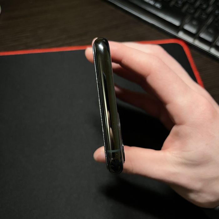 iphone 11 pro зелений екран під ремонт 82%