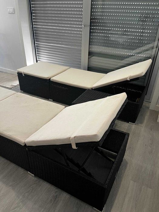 Conjunto de espreguicadeiras