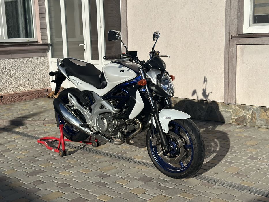 Suzuki Gladius 400 SVF abs! З Японії !!!