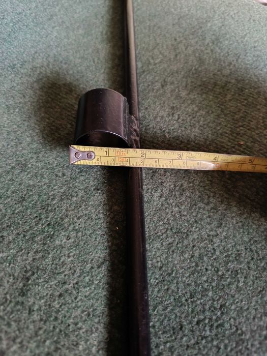 Suporte metálico com espeto