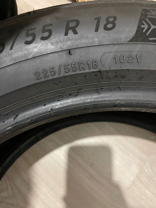 4 pneus MICHELIN 225/55 R18