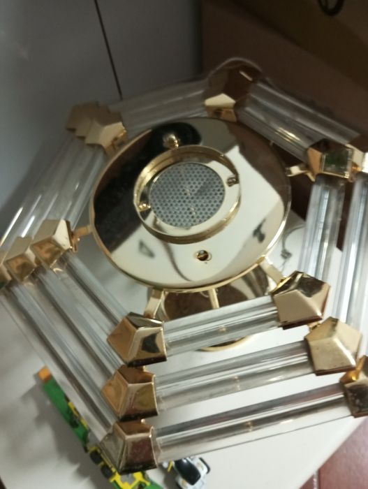 Um candeeiro de teto