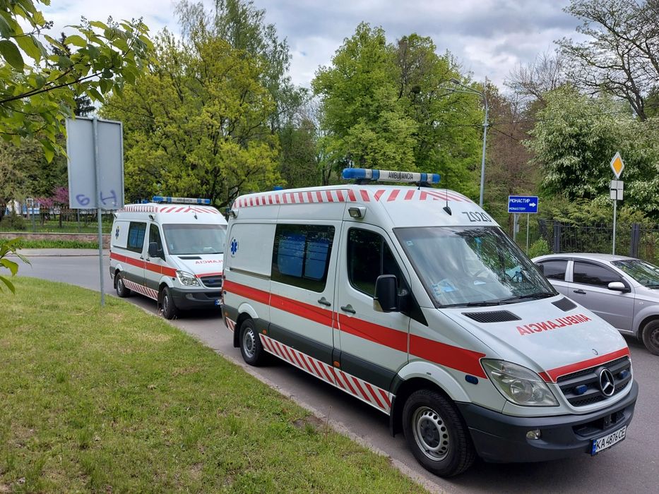 Аренда скорой помощи, перевозка транспортировка лежачих больных. - Інші ...