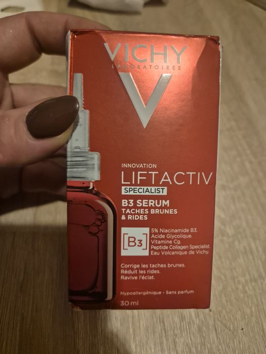 Vichy liftactiv Specialis B3 przeciwzmarszczkowe Skoncentrowane serum