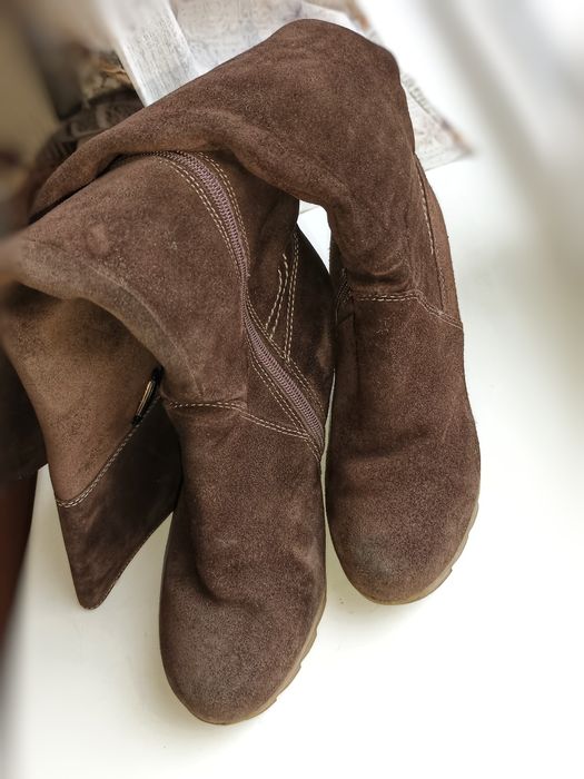 Чоботи жіночі високі з натуральної шкіри та натуральним хутром 36