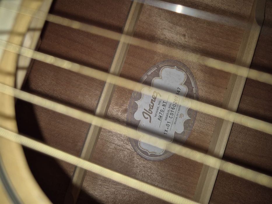 Gitara akustyczna Ibanez  AW70-NT