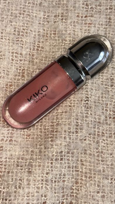 Блиск для губ від Kiko