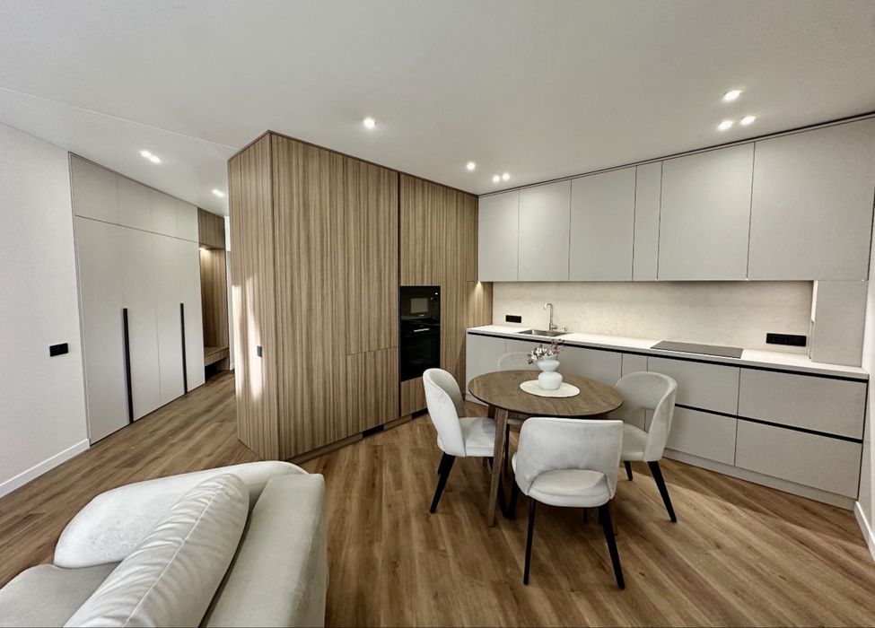 Продаж квартири в новобудові, район вул.Героїв Майдану