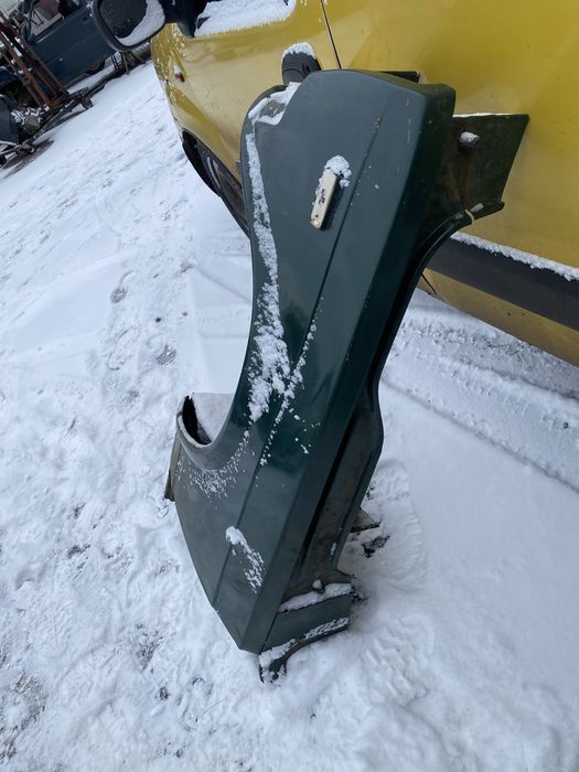 Продам крыло левое  ваз 2107