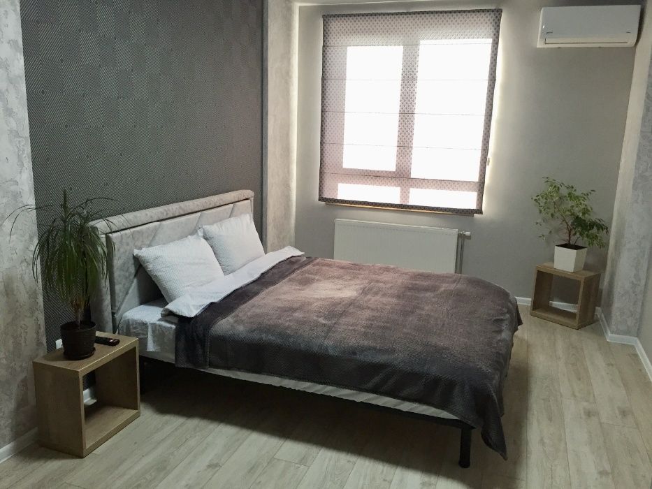 ЖК"Над Бугом".Центр.Є інші варіанти.