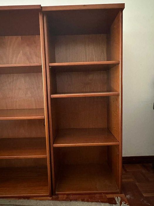 Moveis de Prateleira