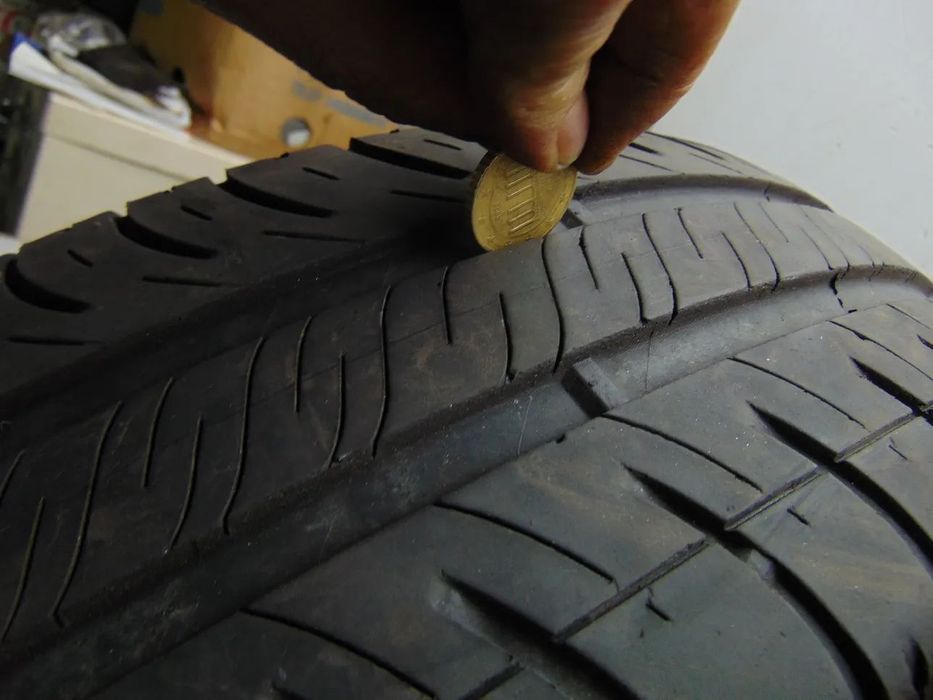 Pneus michelin 14 " usado em bom estado