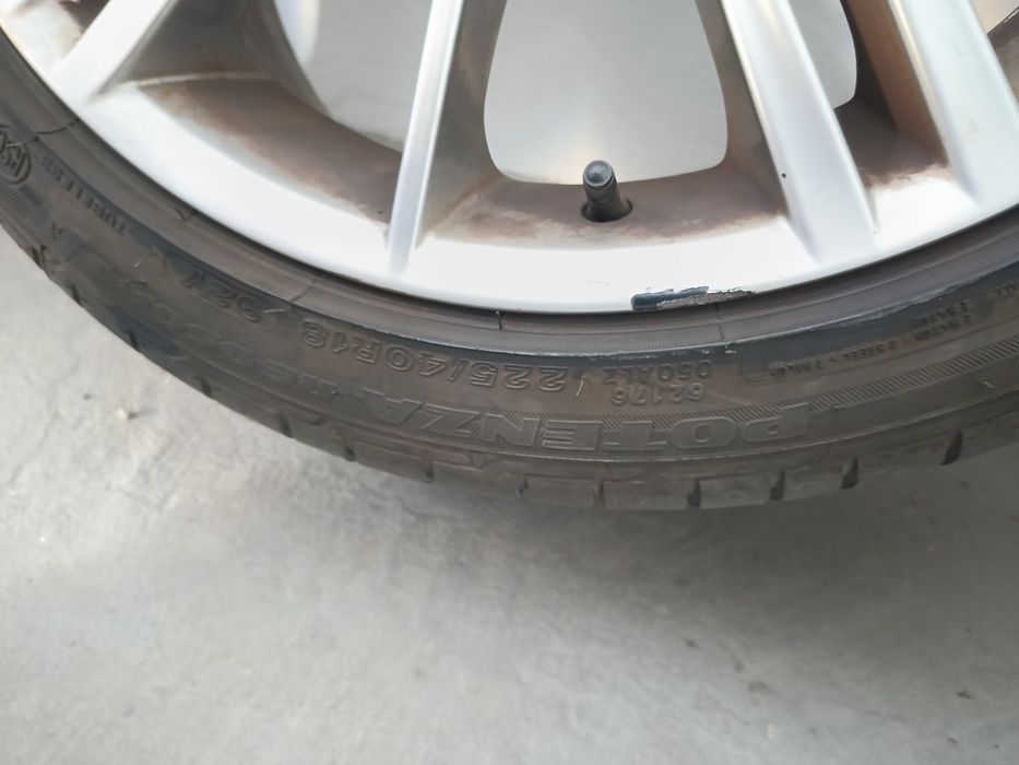 Pneus e Jantes originais BMW 18"