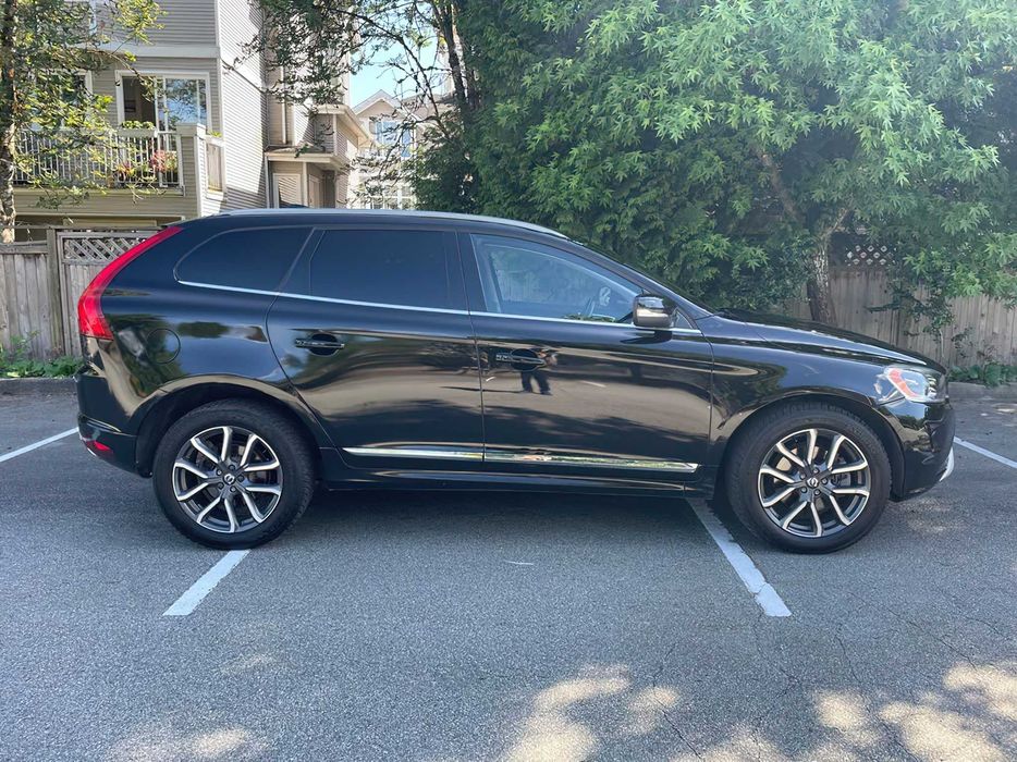 Volvo XC60      2015